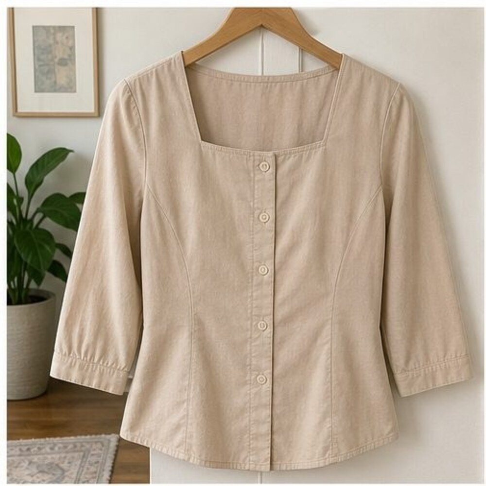 Sand Pleated Blouse
